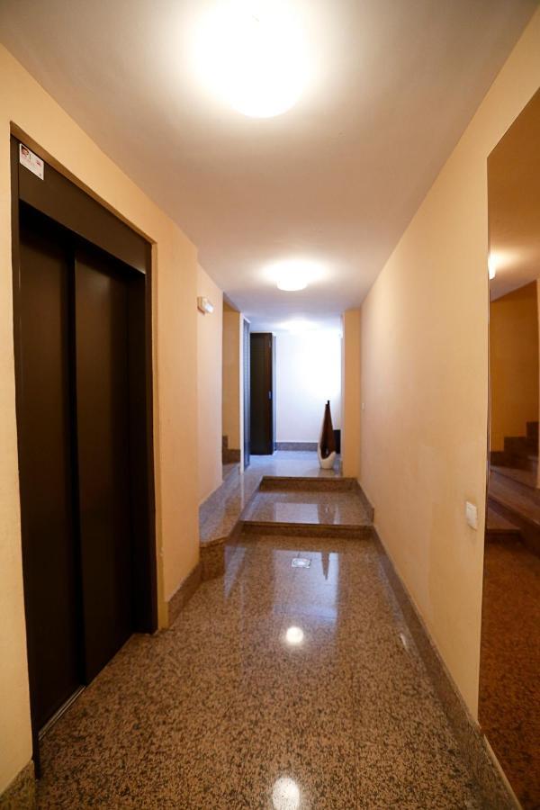 Apartamento Frente Al Puerto De Candelaria A 20 Metros De La Playa. Exterior photo